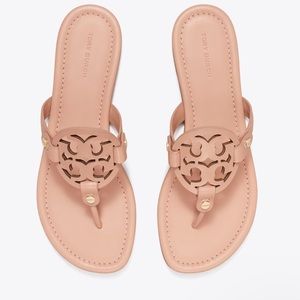 Tori Burch Miller sandal “light makeup”
